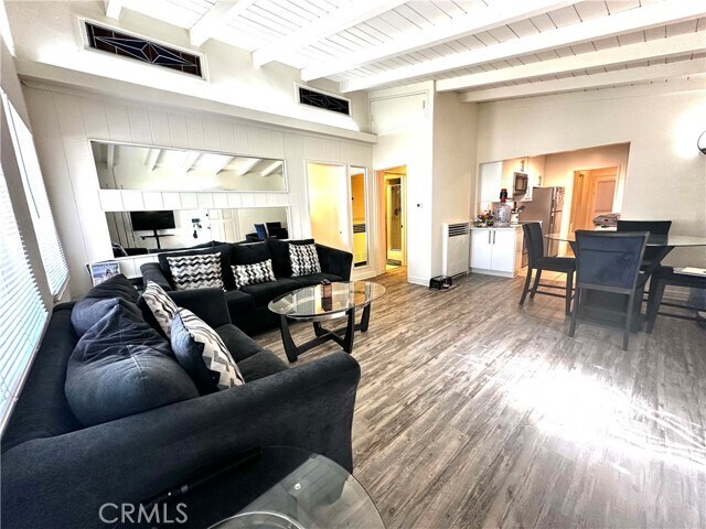 Foto del edificio - 2504 Alma Ave