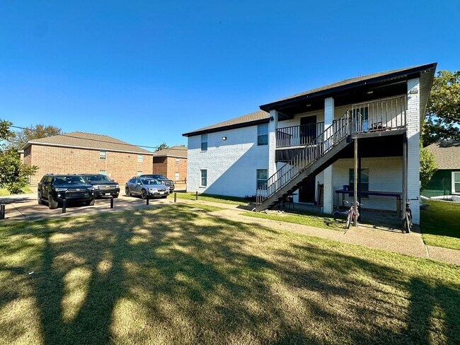 Foto del edificio - Spacious 4/2 Walking Distance to Baylor Campus & Minutes from Downtown!