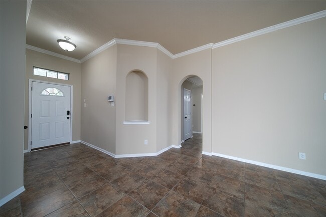 Foto del edificio - 2024 Silverwater Ct