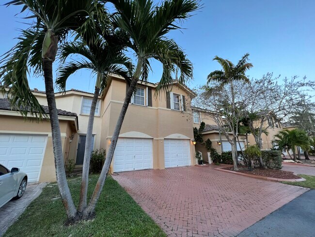 Building Photo - 11269 NW 55th Ln