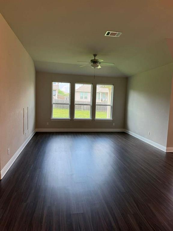Building Photo - 141 Seminole Dr