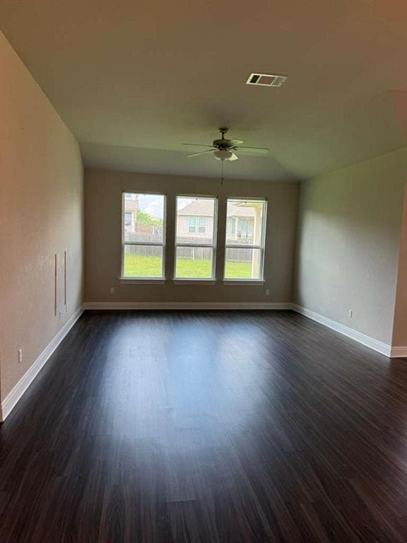 Foto del edificio - 141 Seminole Dr