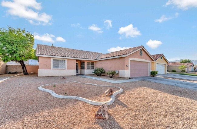 Foto del edificio - Charming Single-Story Home!