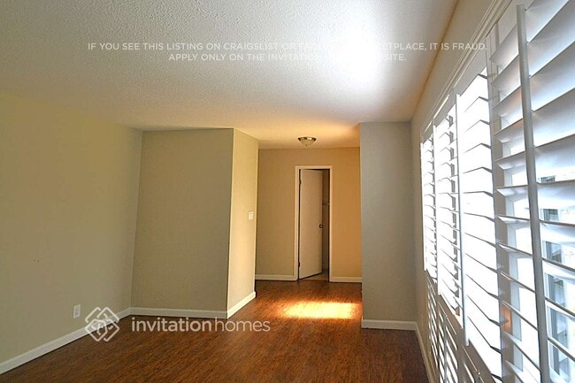 Foto del edificio - 1204 Waxwing Ln