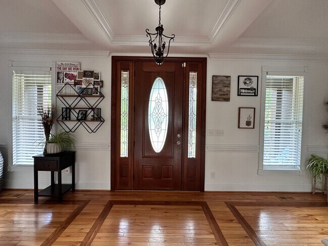 Building Photo - Exclusively Offered By Muse Realty Rentals, LLC