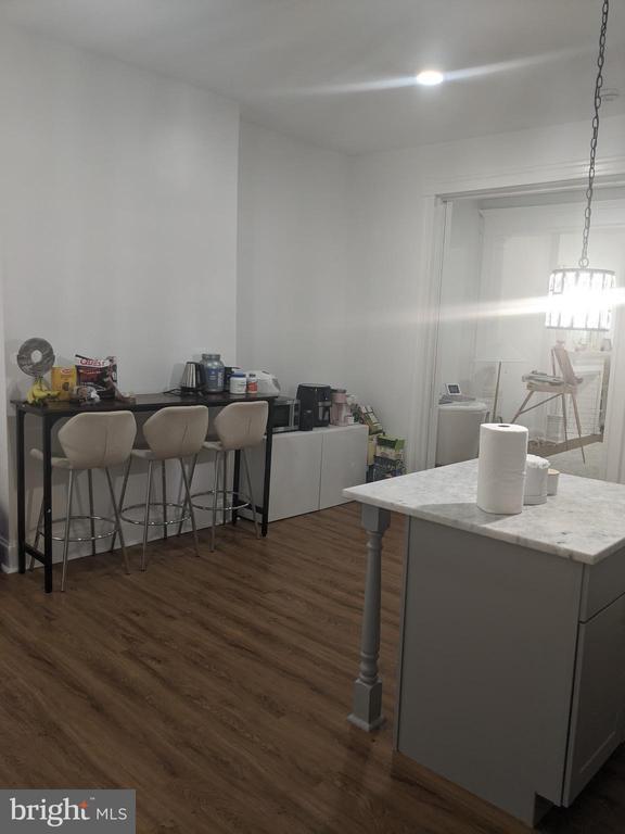 Foto del edificio - 2827 N Calvert St