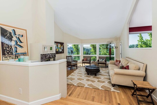Foto del edificio - 1 Mountainview Ln