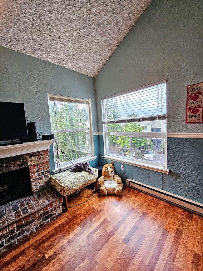 820 Cady Rd Unit H304, Everett, WA 98203 Condo for Rent in Everett