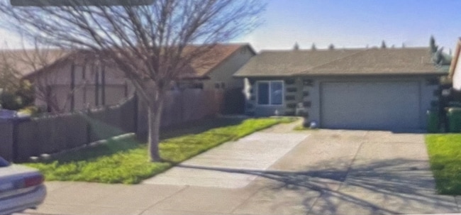 Building Photo - 134 Cordova Ln
