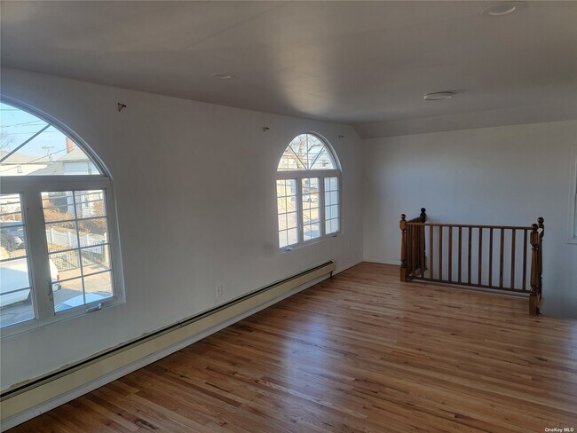 Building Photo - 219-18 145th Ave