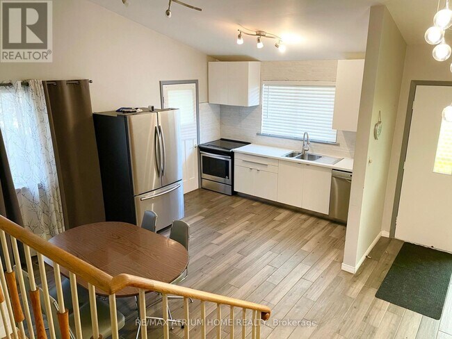 Photo du bâtiment - 9740 Keele St