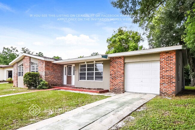 Foto del edificio - 1324 W Hartley Cir