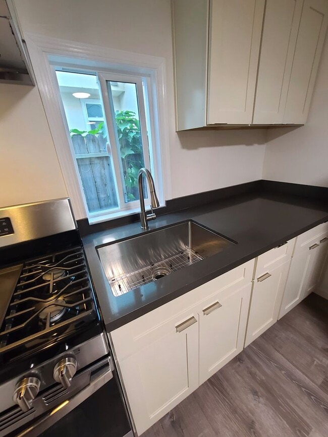 Photo - 3806 Patterson Ave Apartment