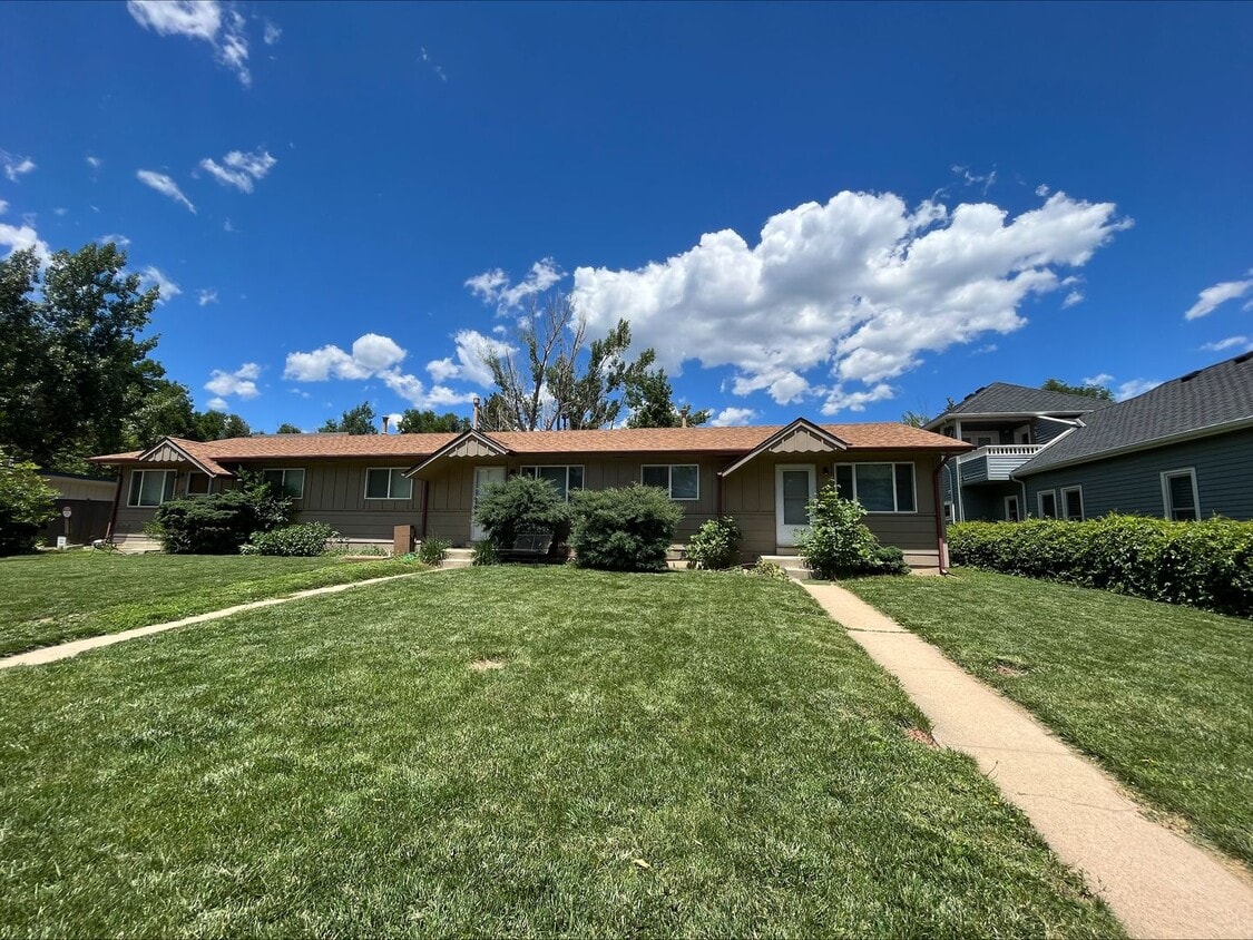 2-Bedroom Ranch-Style Home in North Boulder Triplex - 2-Bedroom Ranch-Style Home in North Boulder Triplex