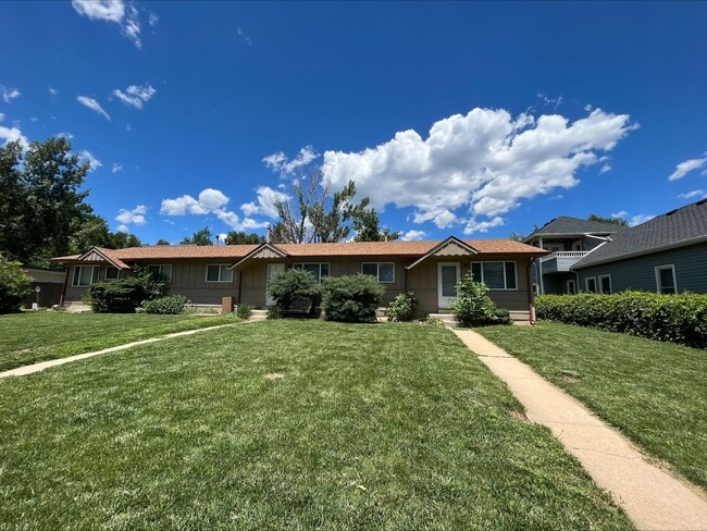 2-Bedroom Ranch-Style Home in North Boulder Triplex - 2-Bedroom Ranch-Style Home in North Boulder Triplex