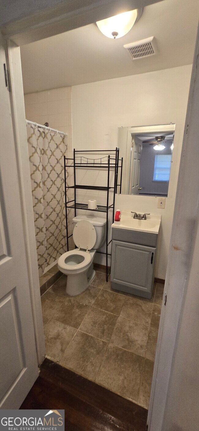 Foto del edificio - 4085 Canby Ln