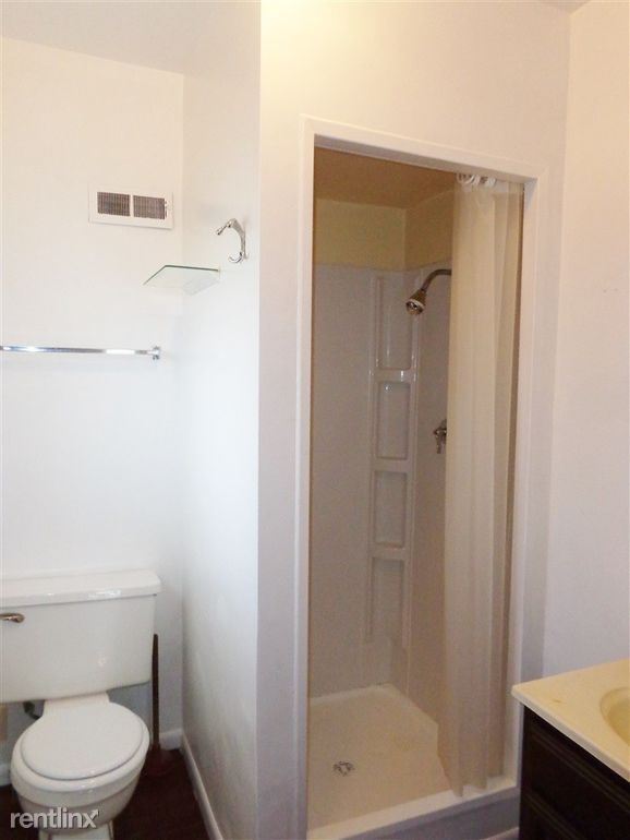 Building Photo - 1 br, 1 bath House - 120 S Cedar Ave