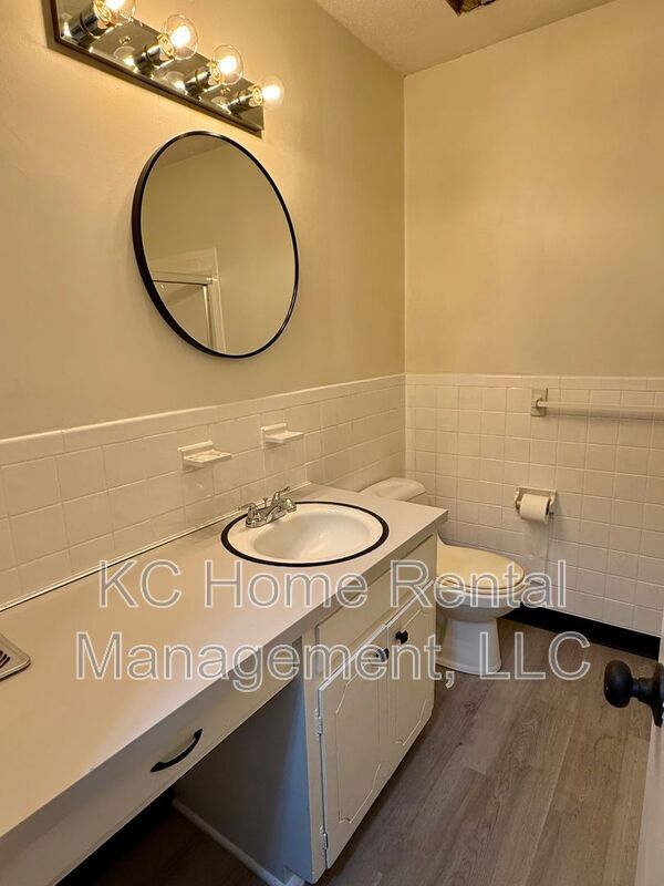 Foto del edificio - 8412 E 97 Terrace