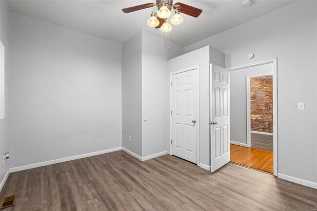Building Photo - Fantastic 3bd/2ba home! Let yourself in!