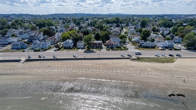 Building Photo - 623 Quincy Shore Dr