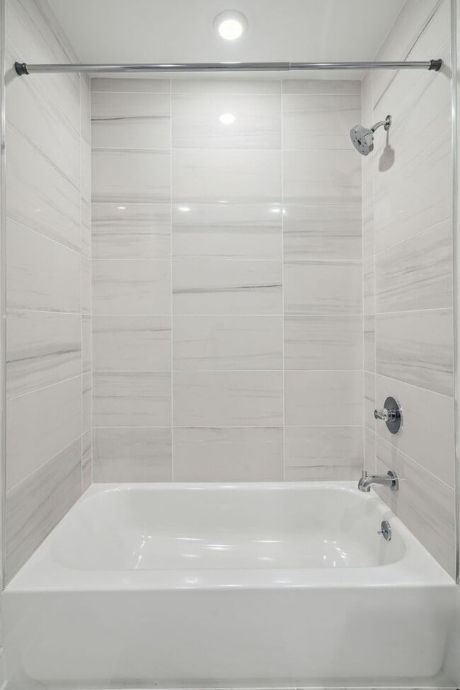 Interior Photo - The Dally