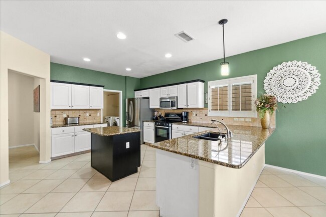 Foto del edificio - 6321 W Buckskin Trail
