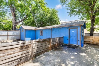 Building Photo - 4609 Gonzales St