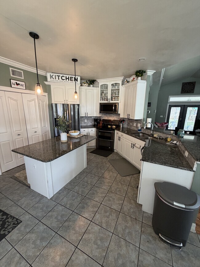 Foto del edificio - 11516 NW 16th Pl