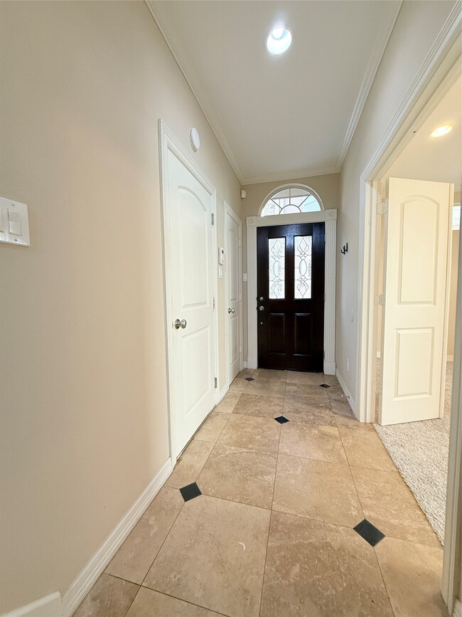 Foto del edificio - 5305 Egbert St