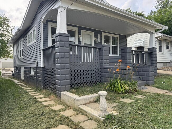 Foto del edificio - 3903 N Prospect Rd