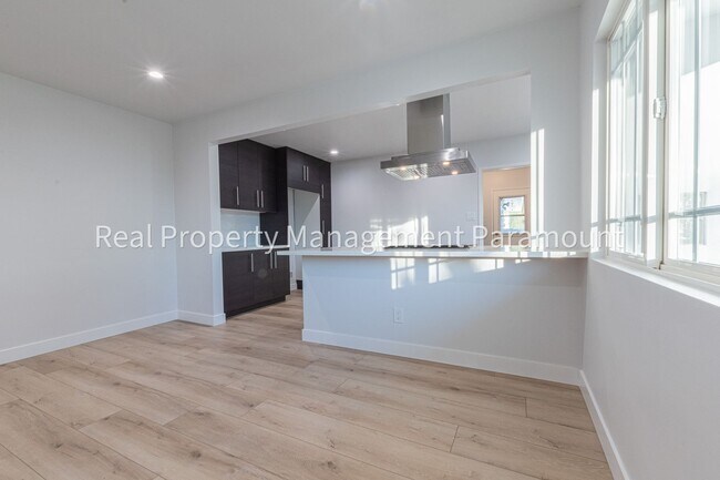 Building Photo - 18111 Marilla St