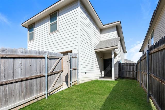 Building Photo - 5712 Willamette Dr