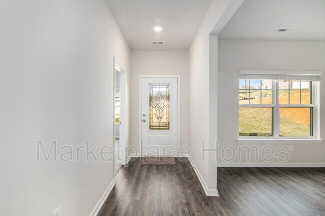 Building Photo - 6967 Rebecca Ln