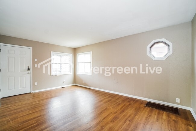 Building Photo - 1171 Studer Ave