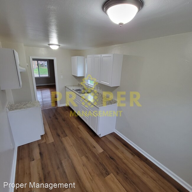 Foto del edificio - 3 br, 1 bath House - 159 East Parkwood Avenue