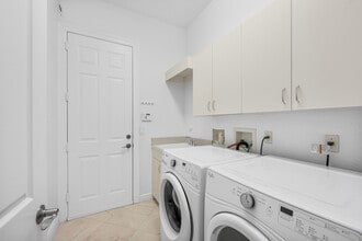 Building Photo - 10504 Vignon Ct
