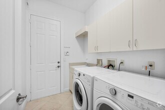 Building Photo - 10504 Vignon Ct
