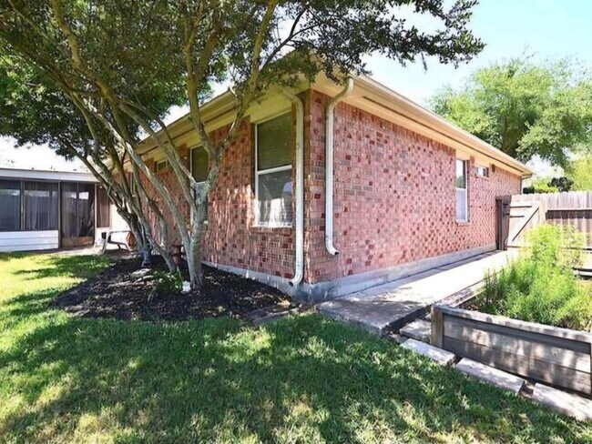 Foto del edificio - 3 Bedroom Single Family Home in Katy
