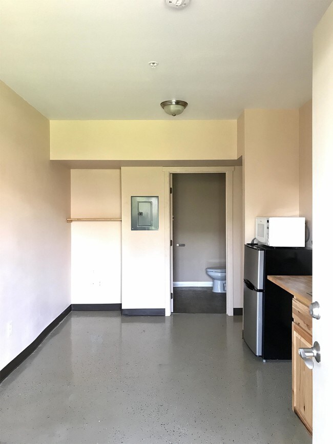 Foto del edificio - 4071 Hannegan Rd