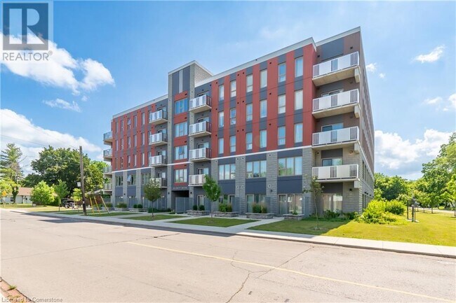 Building Photo - 77 Leland St