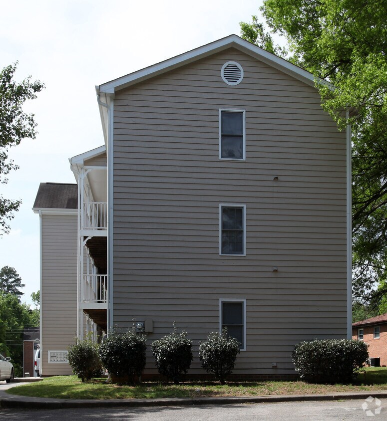 Building Photo - 2321 Taylor St
