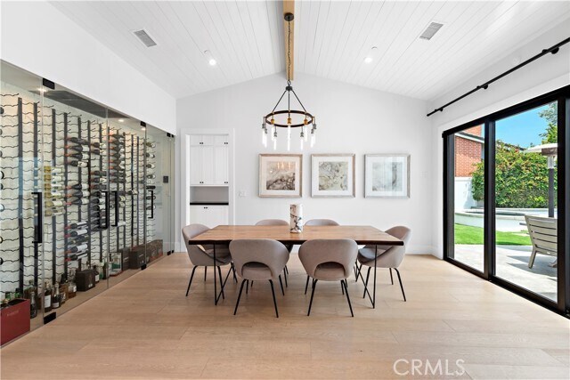 Building Photo - 2507 Alta Vista Dr