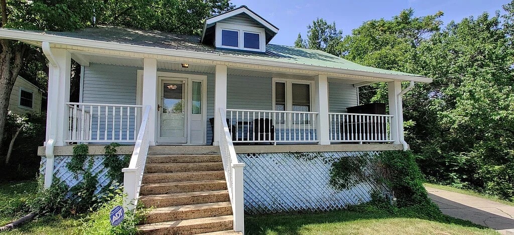 Foto principal - 3919 Dakota Ave