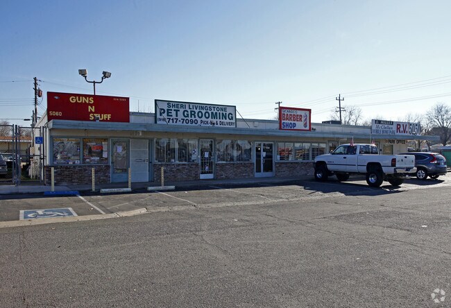 Building Photo - 5050 Roseville Rd