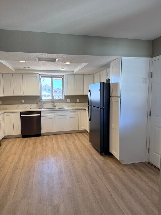 Foto del edificio - 1785 Beavertail Dr