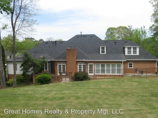 Foto del edificio - 1020 Finnsbury Dr