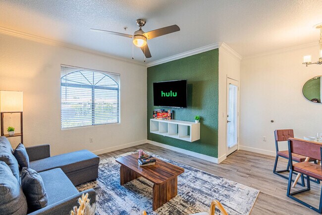 Building Photo - 2150 S 55th St