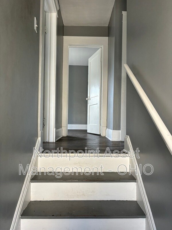 Foto del edificio - 15925 Friend Ave