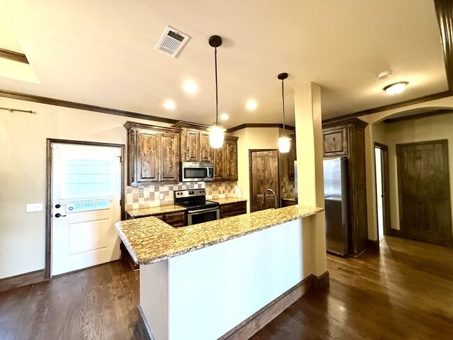 Foto del edificio - 414 Hidden Path