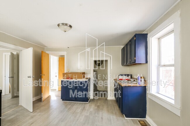 Foto del edificio - 438 24th St NW